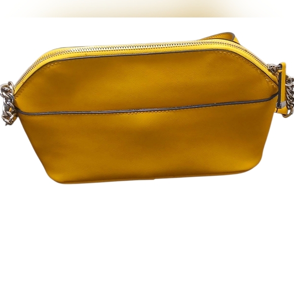 Calvin Klein - NWOT, Yellow Crossbody Bag, Adjustable Strap, Zippered Closure, - Picture 12 of 12